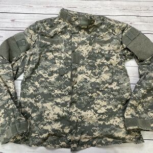 Army Digital Camo Jacket 8415-01-519-8510 Medium Combat Camouflage BDU Utility